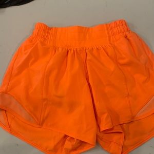 Lululemon hotty hot shorts size 0 4inch